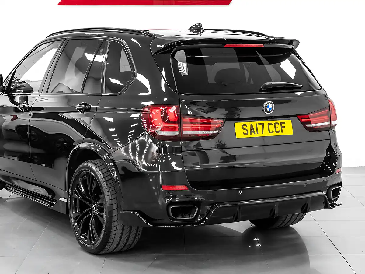 Used 2017 BMW X5 M Sport Black Sapphire - Interior and Exterior details 10