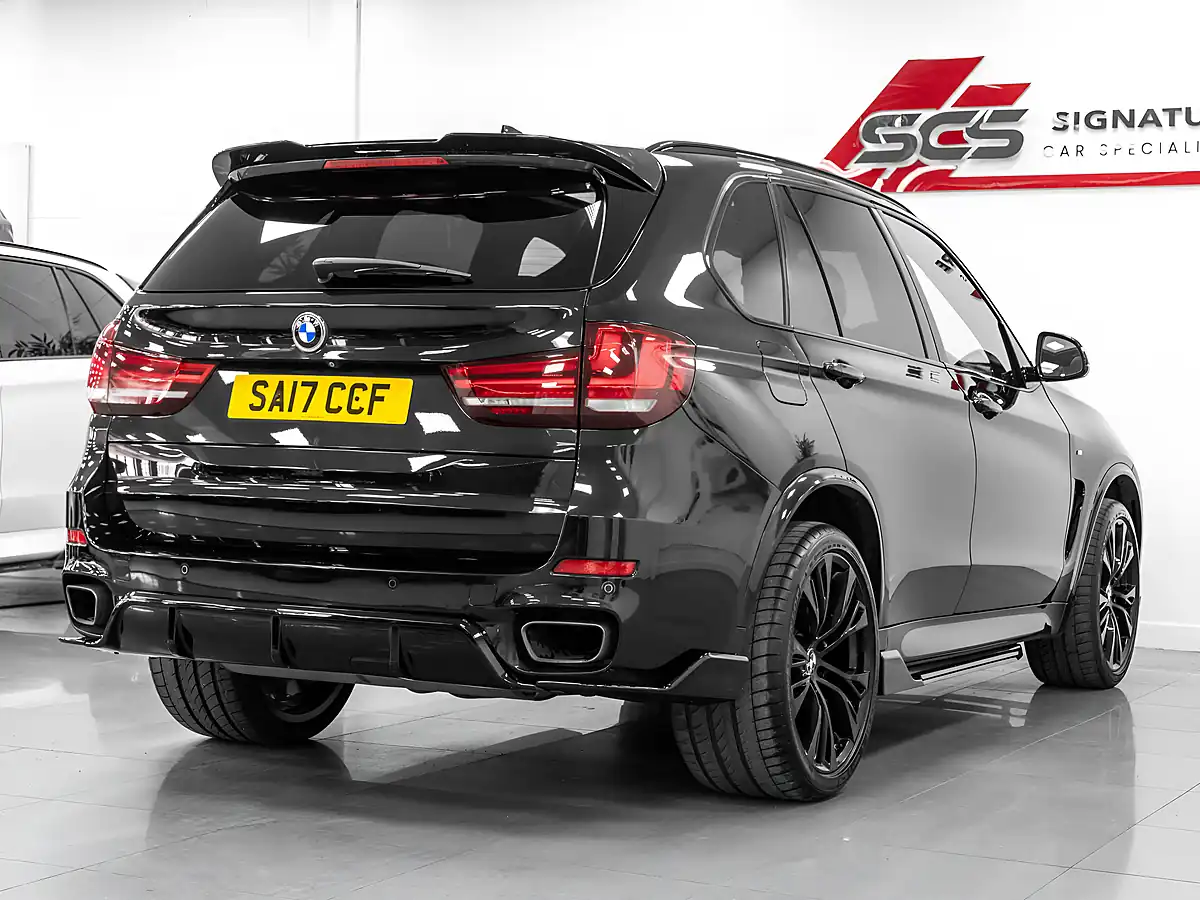 Used 2017 BMW X5 M Sport Black Sapphire - Interior and Exterior details 5