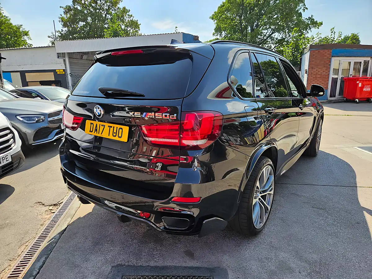 Used 2017 BMW X5 M Sport Black Sapphire Metallic - Interior and Exterior details 17