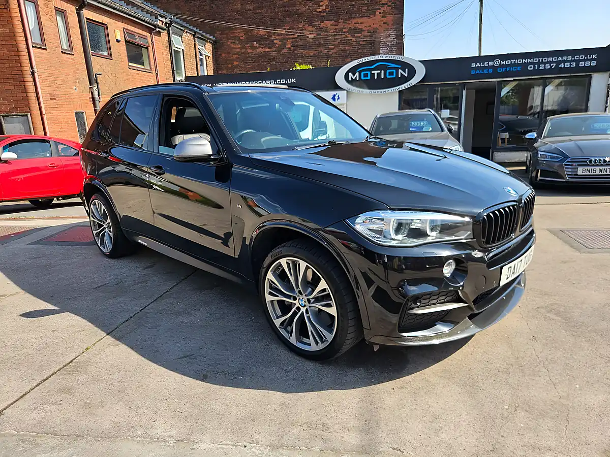 Used 2017 BMW X5 M Sport Black Sapphire Metallic - Interior and Exterior details 19