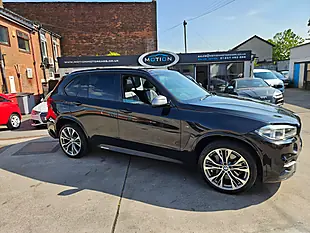 Used 2017 BMW X5 M Sport Black Sapphire Metallic - Interior and Exterior details 9