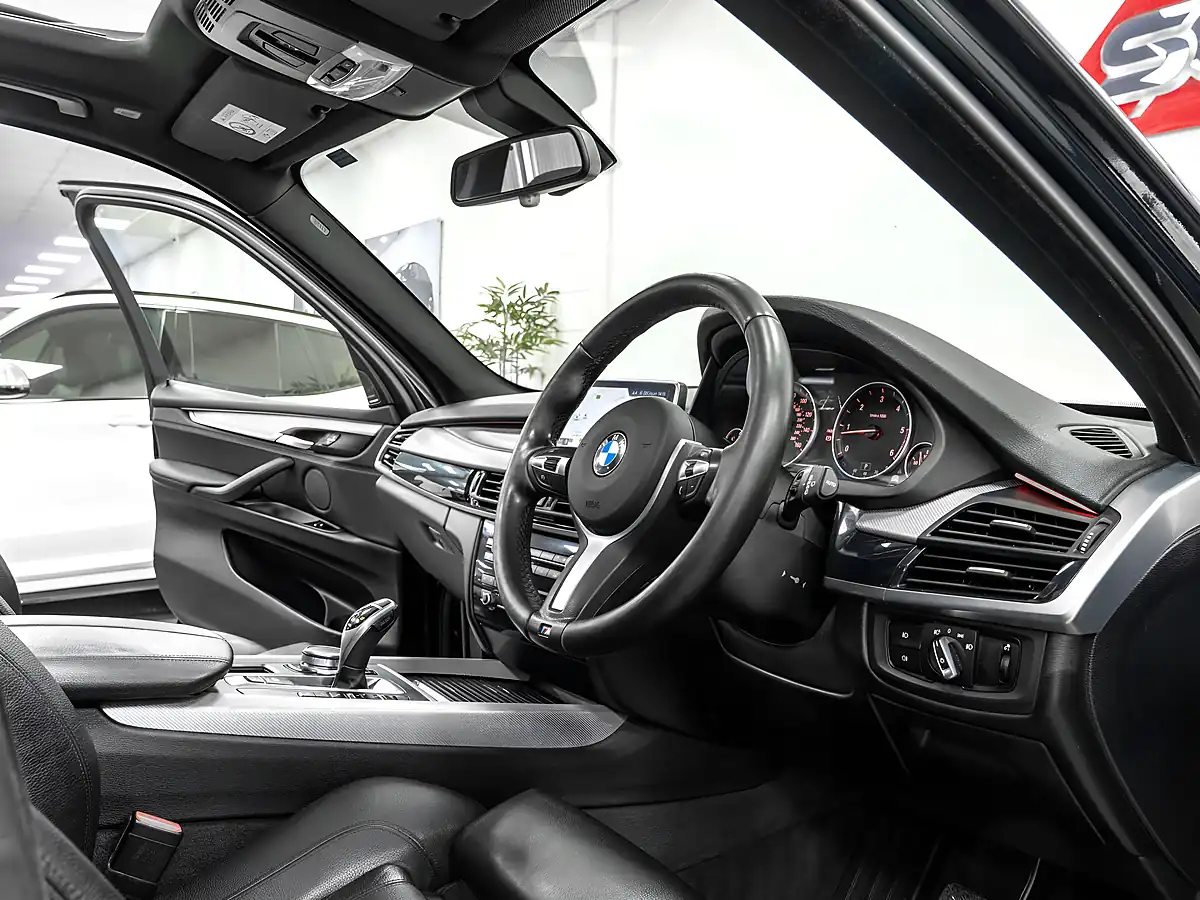 Used 2017 BMW X5 M Sport Carbon Black - Interior and Exterior details 16