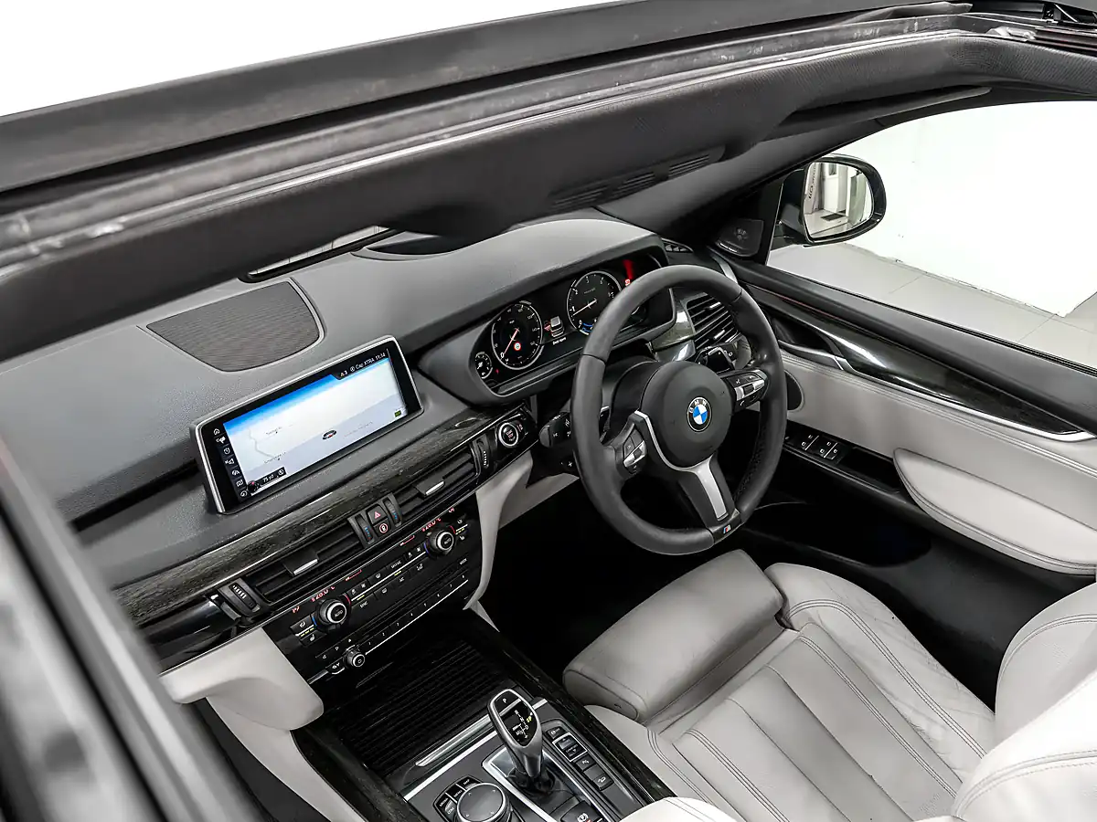 Used 2017 BMW X5 M Sport Carbon Black - Interior and Exterior details 13