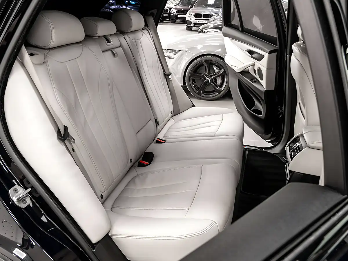 Used 2017 BMW X5 M Sport Carbon Black - Interior and Exterior details 14