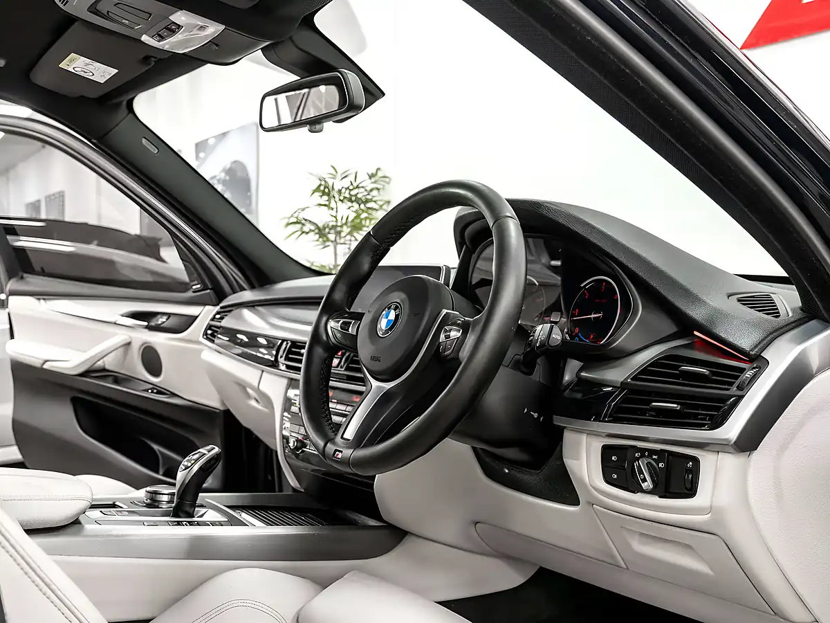 Used 2017 BMW X5 M Sport Carbon Black - Interior and Exterior details 16