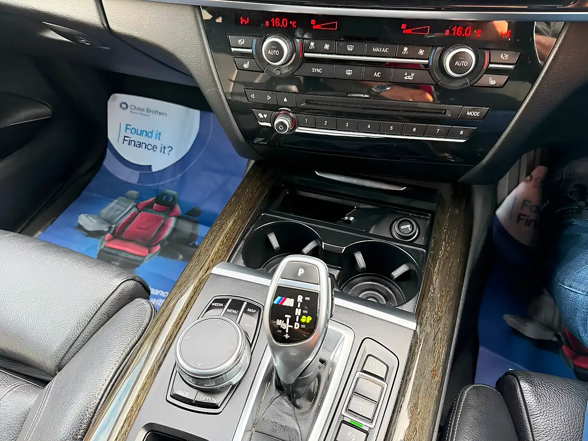Used 2017 BMW X5 M Sport Grey - Interior and Exterior details 9