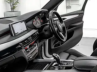 Used 2017 BMW X5 M Sport Mineral White - Interior and Exterior details 18