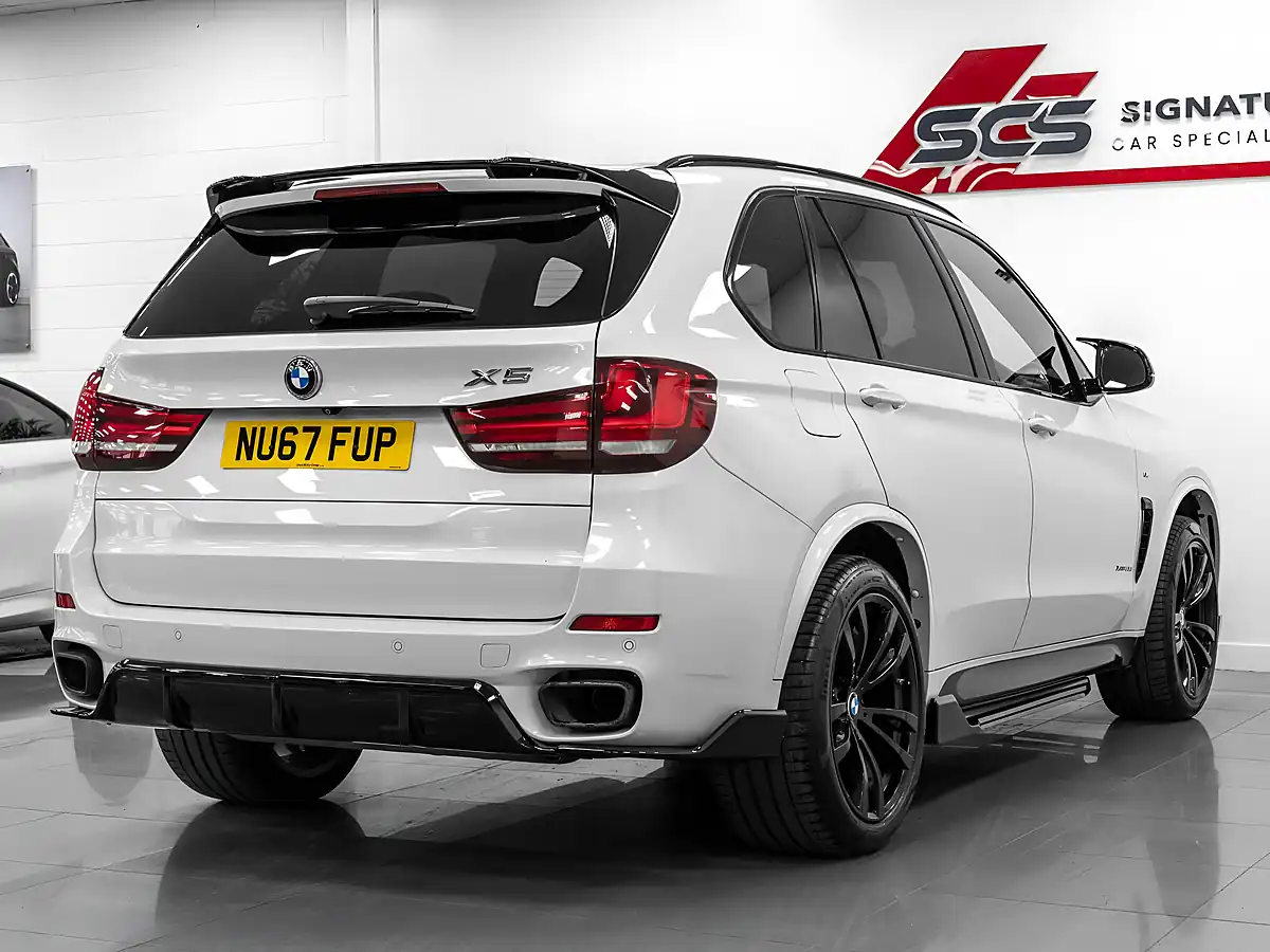 Used 2017 BMW X5 M Sport Mineral White - Interior and Exterior details 5