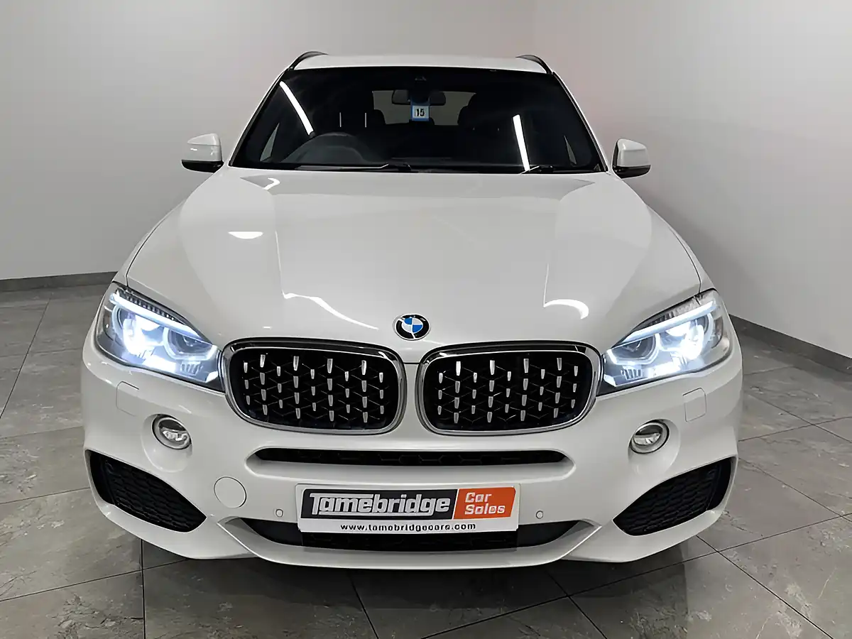 Used 2017 BMW X5 M Sport Mineral White - Interior and Exterior details 13