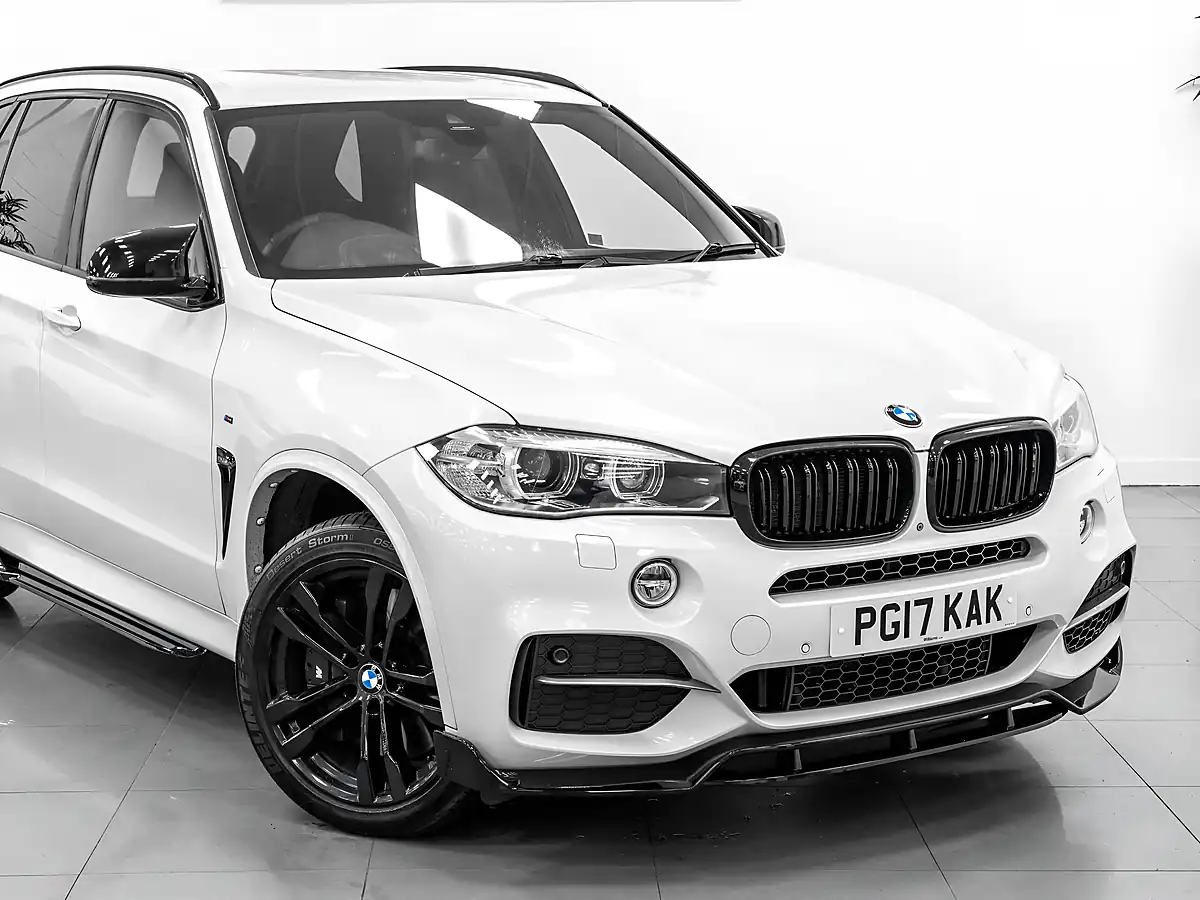 Used 2017 BMW X5 M Sport Plus Mineral White - Interior and Exterior details 9