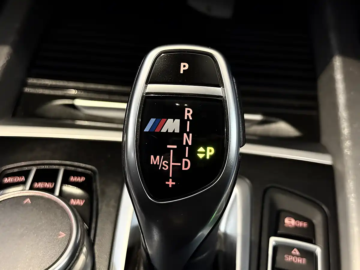 Used 2017 BMW X5 M Sport Plus White - Interior and Exterior details 17