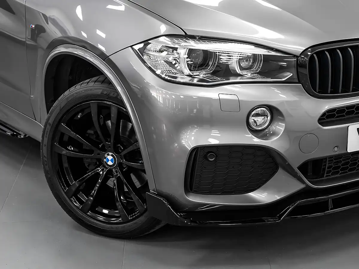 Used 2017 BMW X5 M Sport Space Grey - Interior and Exterior details 10