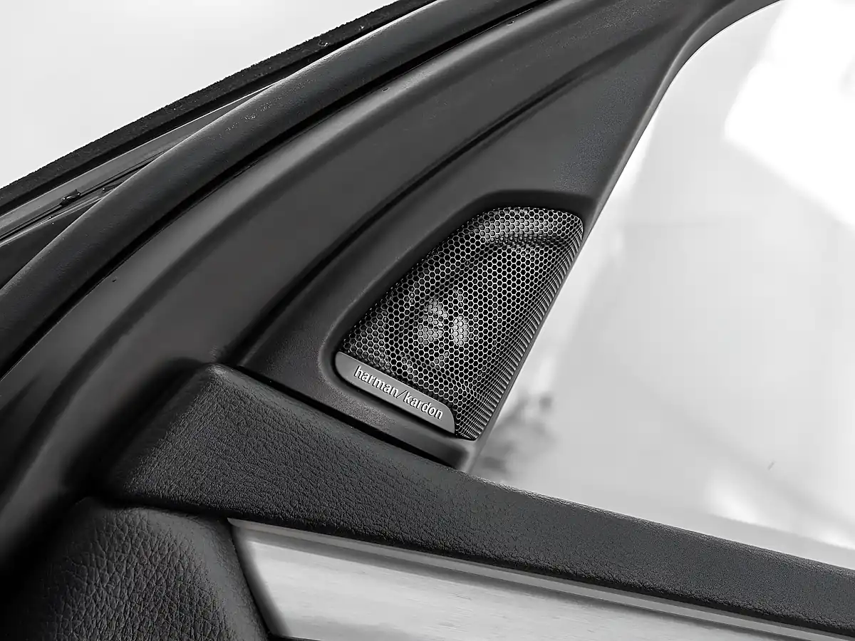 Used 2017 BMW X5 M Sport Space Grey - Interior and Exterior details 17
