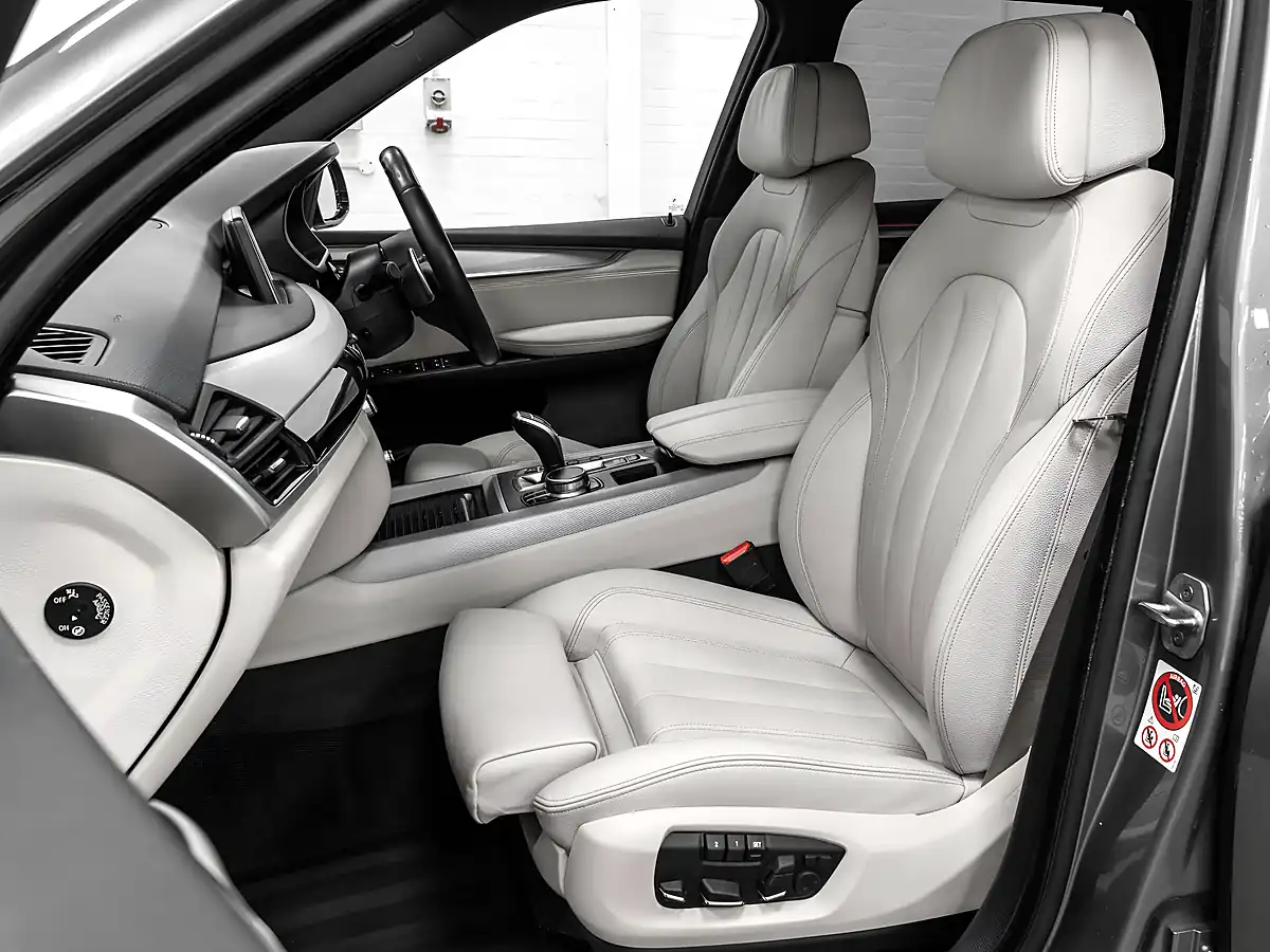 Used 2017 BMW X5 M Sport Space Grey - Interior and Exterior details 13