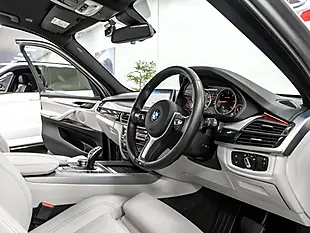 Used 2017 BMW X5 M Sport Space Grey - Interior and Exterior details 16
