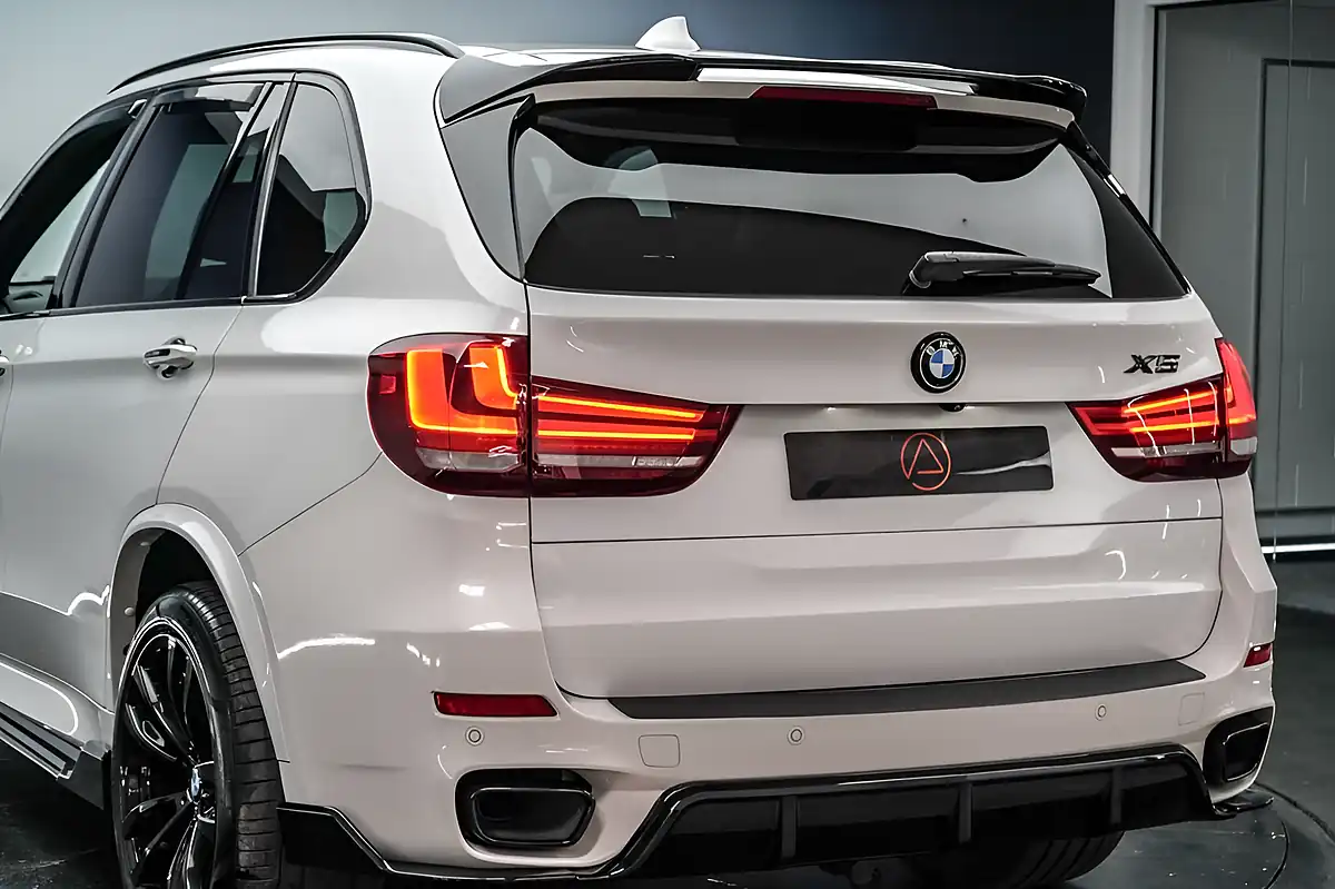 Used 2017 BMW X5 M Sport White - Interior and Exterior details 12