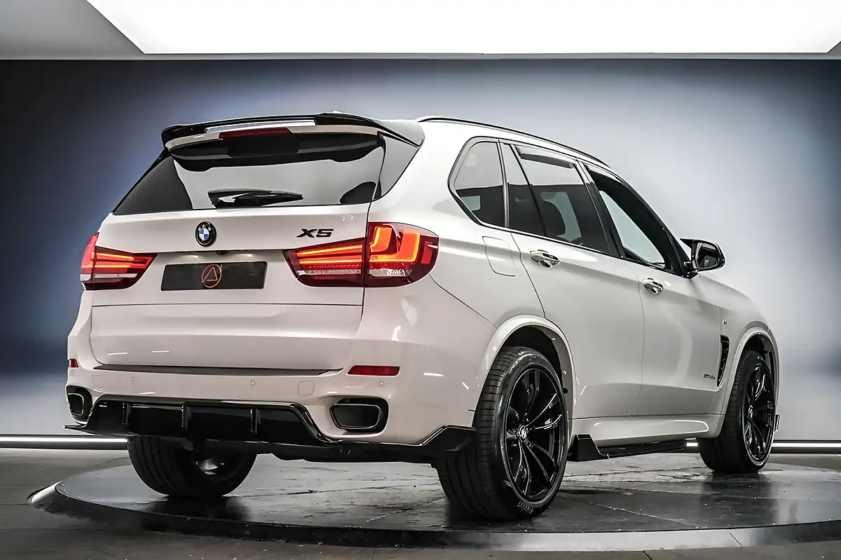 Used 2017 BMW X5 M Sport White - Interior and Exterior details 4