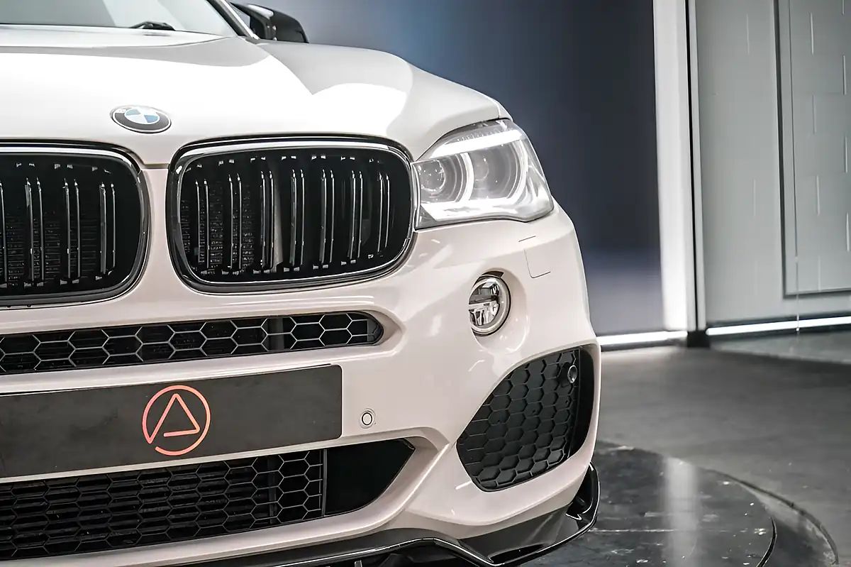 Used 2017 BMW X5 M Sport White - Interior and Exterior details 7