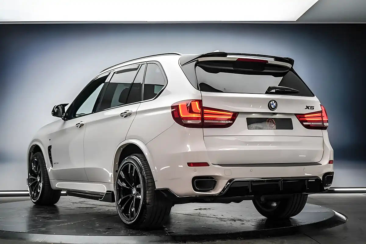 Used 2017 BMW X5 M Sport White - Interior and Exterior details 8