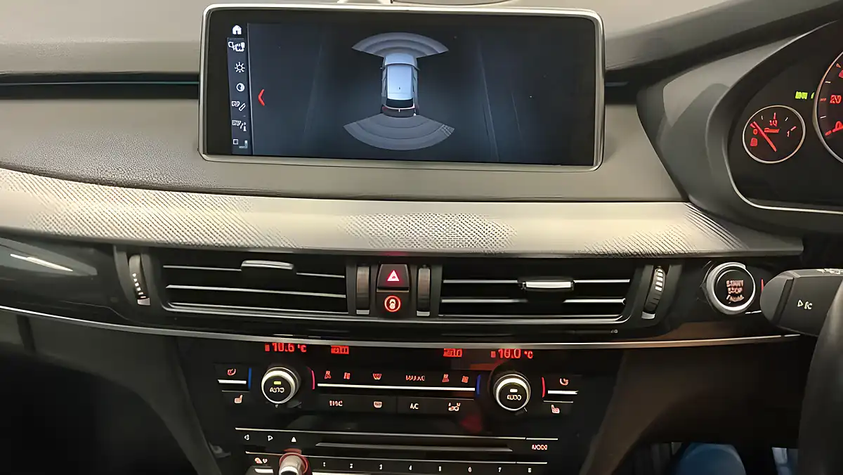 Used 2017 BMW X5 White - Interior and Exterior details 13
