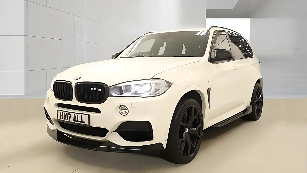 Used 2017 BMW X5 White - Interior and Exterior details 2