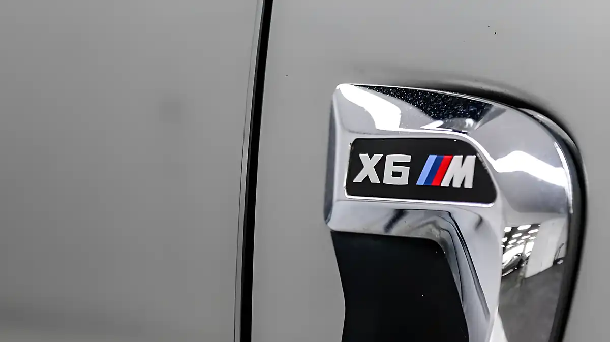 Used 2017 BMW X6 M Grey - Interior and Exterior details 9