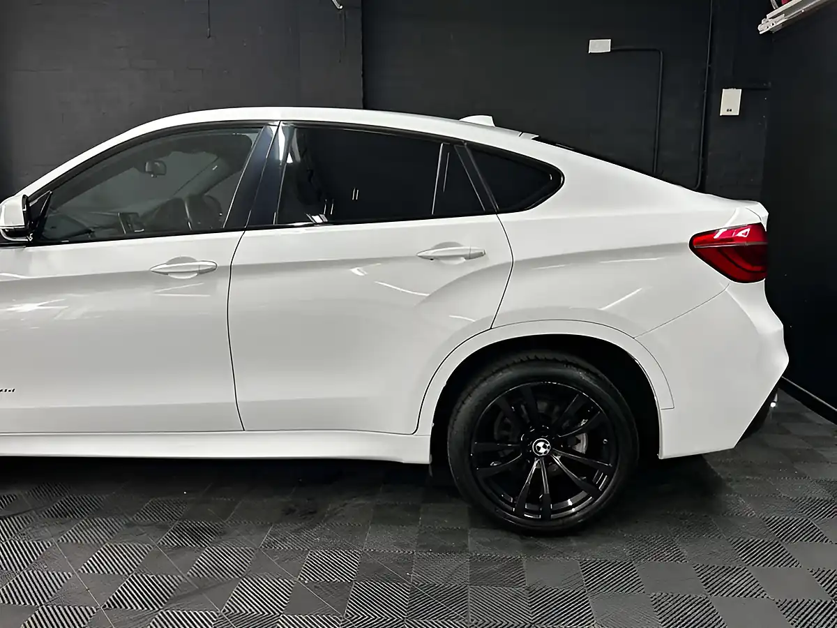 Used 2017 BMW X6 M Sport Alpine White - Interior and Exterior details 13
