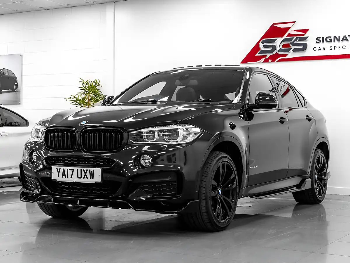 Used 2017 BMW X6 M Sport Black Sapphire - Front View