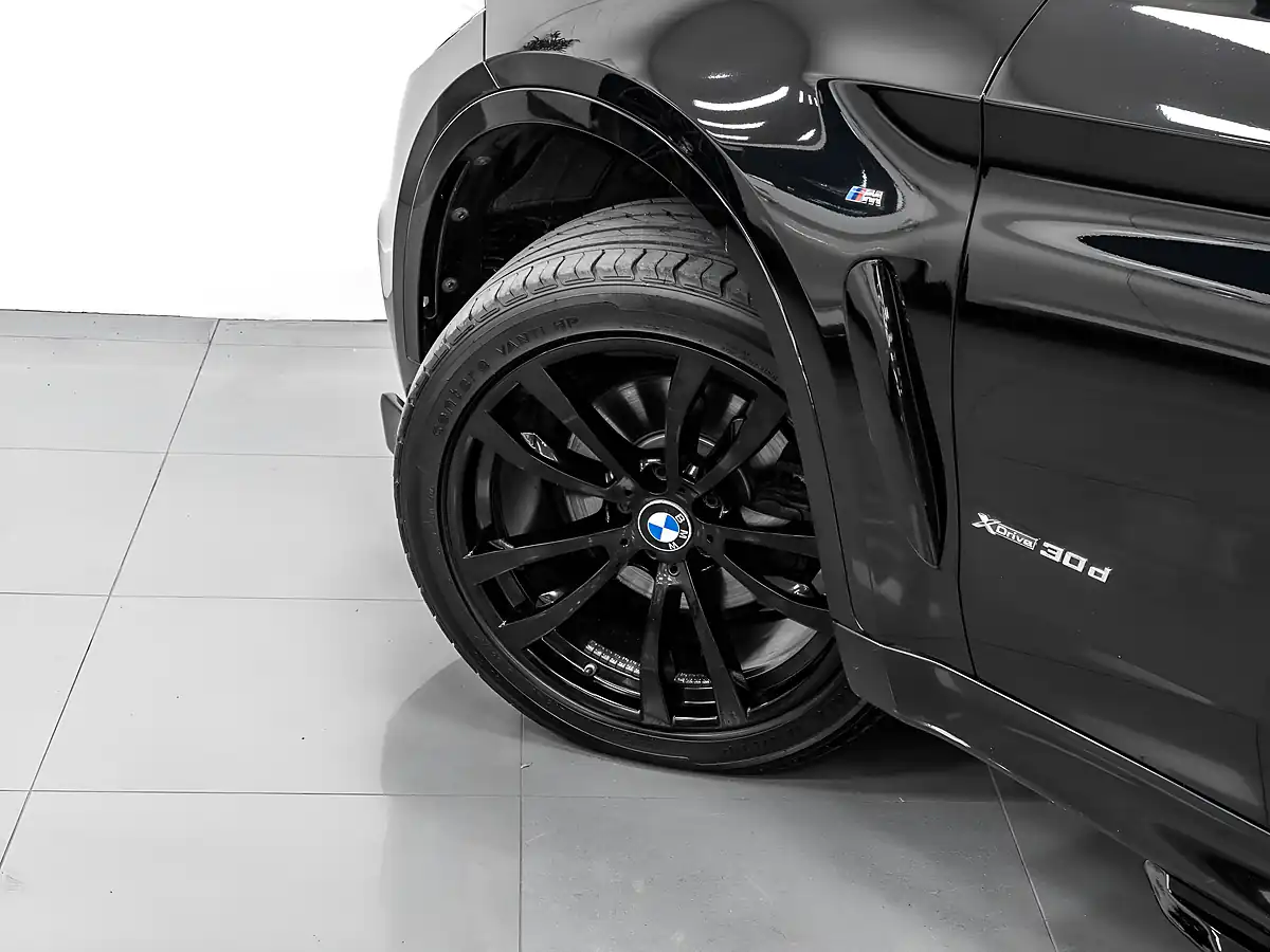 Used 2017 BMW X6 M Sport Black Sapphire - Interior and Exterior details 11
