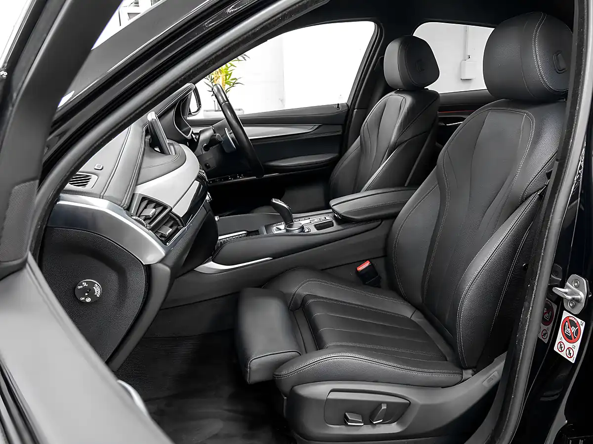 Used 2017 BMW X6 M Sport Black Sapphire - Interior and Exterior details 12