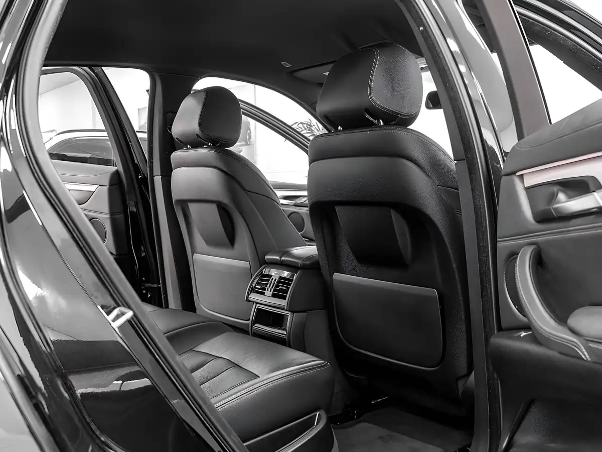 Used 2017 BMW X6 M Sport Black Sapphire - Interior and Exterior details 13