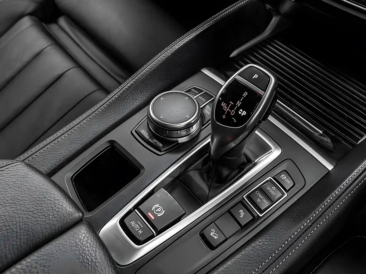 Used 2017 BMW X6 M Sport Black Sapphire - Interior and Exterior details 18