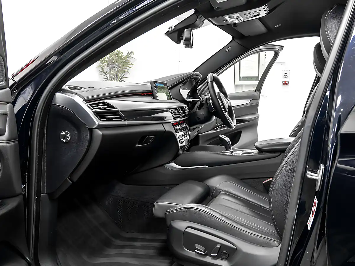 Used 2017 BMW X6 M Sport Carbon Black - Interior and Exterior details 12