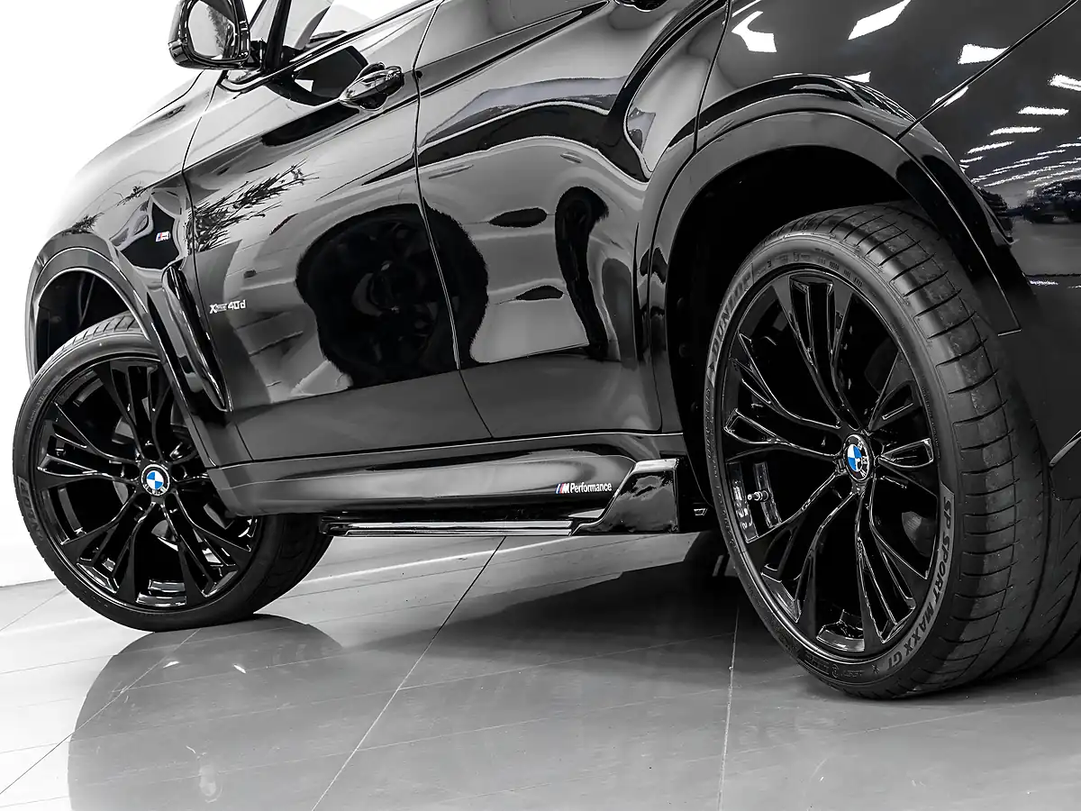 Used 2017 BMW X6 M Sport Sapphire Black - Interior and Exterior details 11