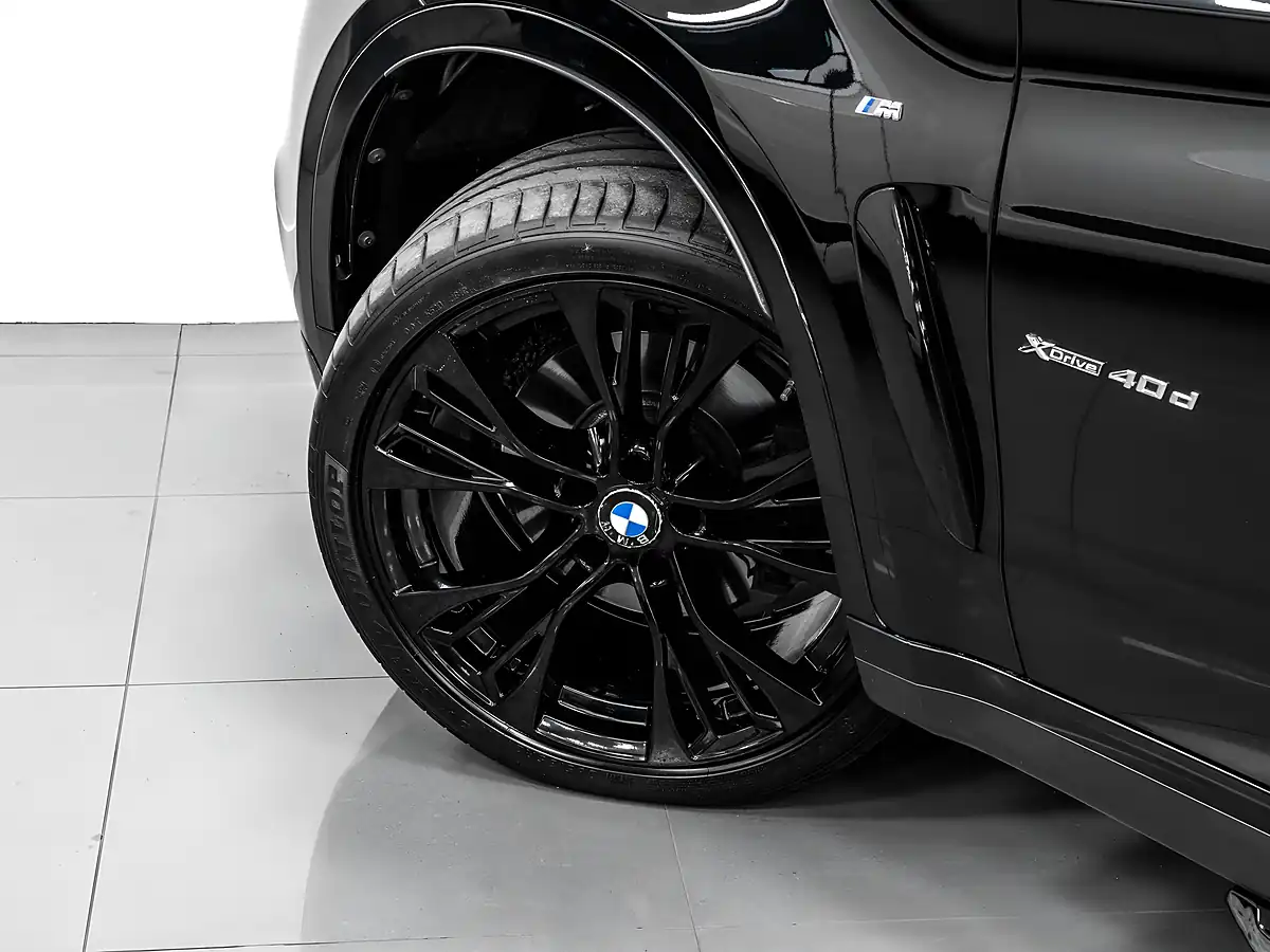 Used 2017 BMW X6 M Sport Sapphire Black - Interior and Exterior details 12