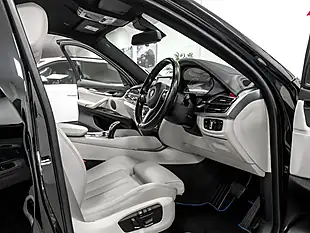 Used 2017 BMW X6 M Sport Sapphire Black - Interior and Exterior details 14