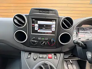 Used 2017 Citroen Berlingo 625 Enterprise Blue Black - Interior and Exterior details 17