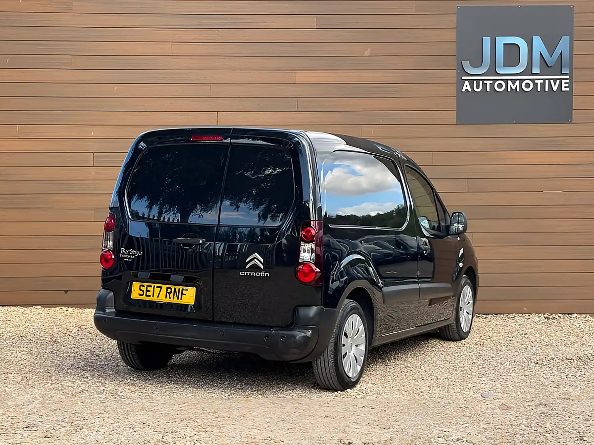 Used 2017 Citroen Berlingo 625 Enterprise Blue Black - Interior and Exterior details 3