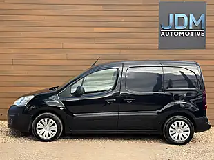 Used 2017 Citroen Berlingo 625 Enterprise Blue Black - Interior and Exterior details 7