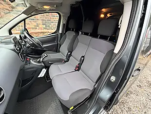 Used 2017 Citroen Berlingo 625 Enterprise Blue Grey - Interior and Exterior details 12