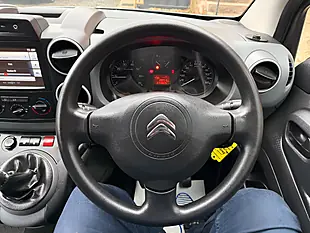 Used 2017 Citroen Berlingo 625 Enterprise Blue Grey - Interior and Exterior details 15