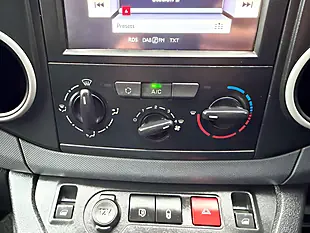 Used 2017 Citroen Berlingo 625 Enterprise Blue Grey - Interior and Exterior details 17