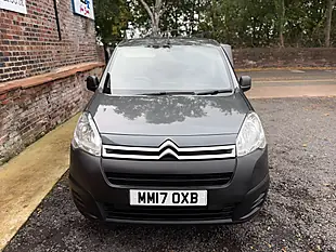 Used 2017 Citroen Berlingo 625 Enterprise Blue Grey - Interior and Exterior details 8