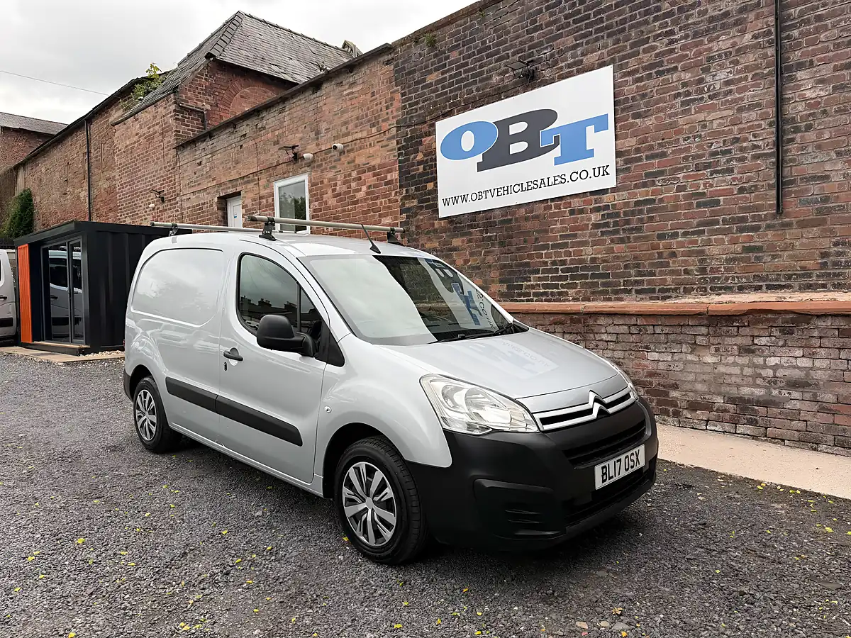 Used 2017 Citroen Berlingo 625 Enterprise Blue Silver - Front View