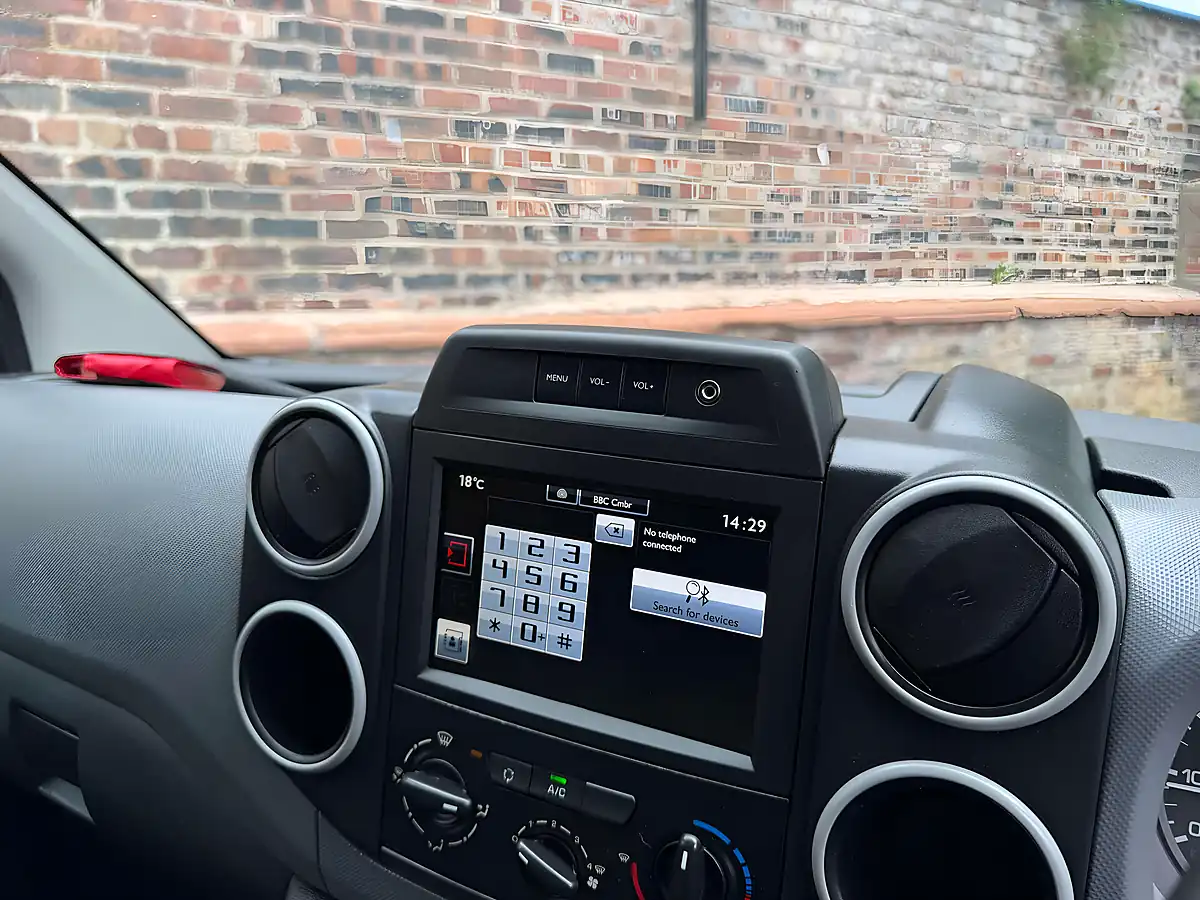 Used 2017 Citroen Berlingo 625 Enterprise Blue Silver - Interior and Exterior details 13