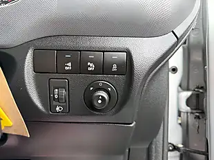 Used 2017 Citroen Berlingo 625 Enterprise Blue Silver - Interior and Exterior details 17