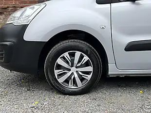 Used 2017 Citroen Berlingo 625 Enterprise Blue Silver - Interior and Exterior details 18