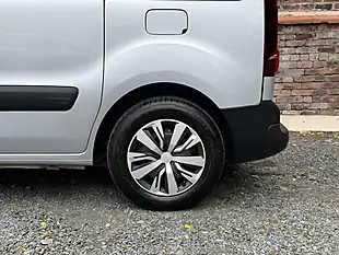 Used 2017 Citroen Berlingo 625 Enterprise Blue Silver - Interior and Exterior details 19