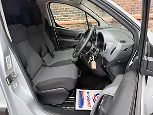Used 2017 Citroen Berlingo 625 Enterprise Blue Silver - Interior and Exterior details 7