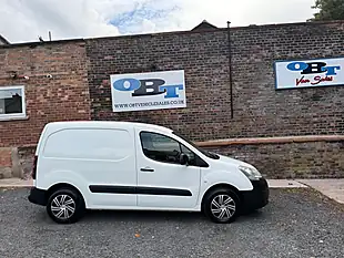 Used 2017 Citroen Berlingo 625 Enterprise Blue White - Interior and Exterior details 2
